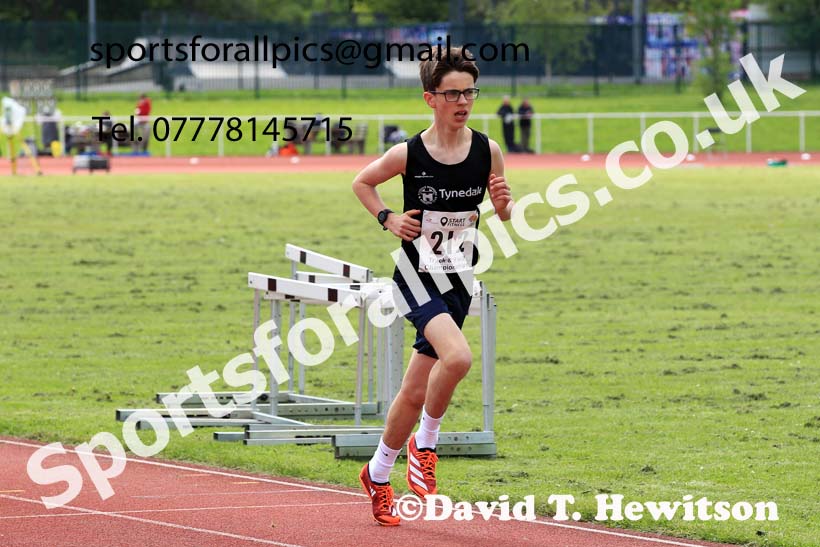 Boys Under-15s 1500 metres, 2023 North Eastern Track and Field Champs., Middlesbrough Sports Village, Middlesbrough. Photo: David T. Hewitson/Sports for All Pics